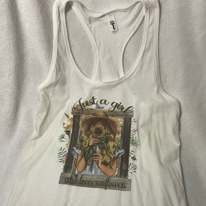 Womens Tank Top. New without tags